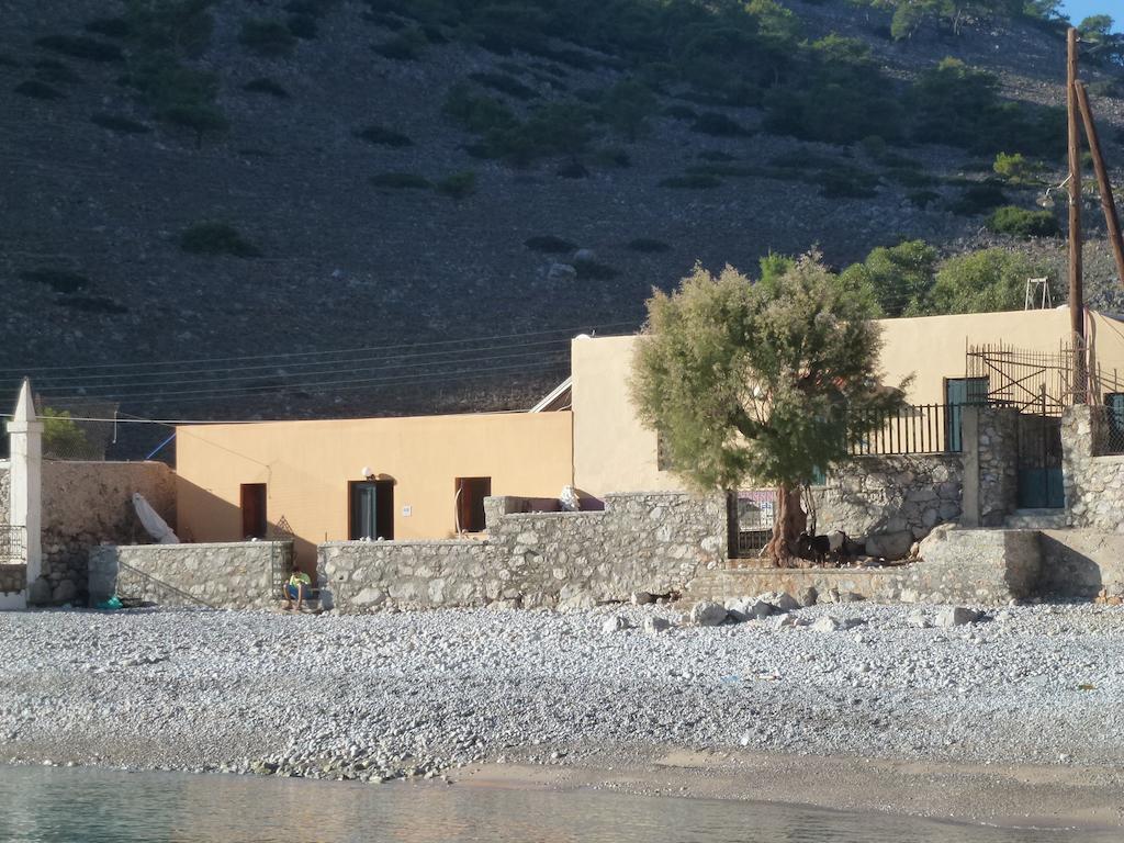 Villa Zeus Simi Dış mekan fotoğraf