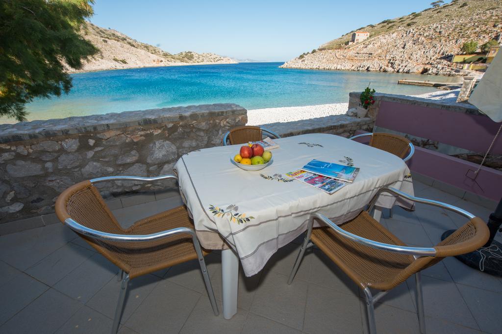 Villa Zeus Simi Dış mekan fotoğraf